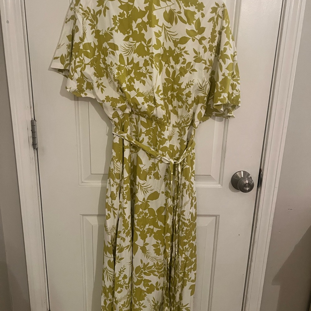 Ann Taylor Yellow Floral Midi Dress - Picture 3 of 6